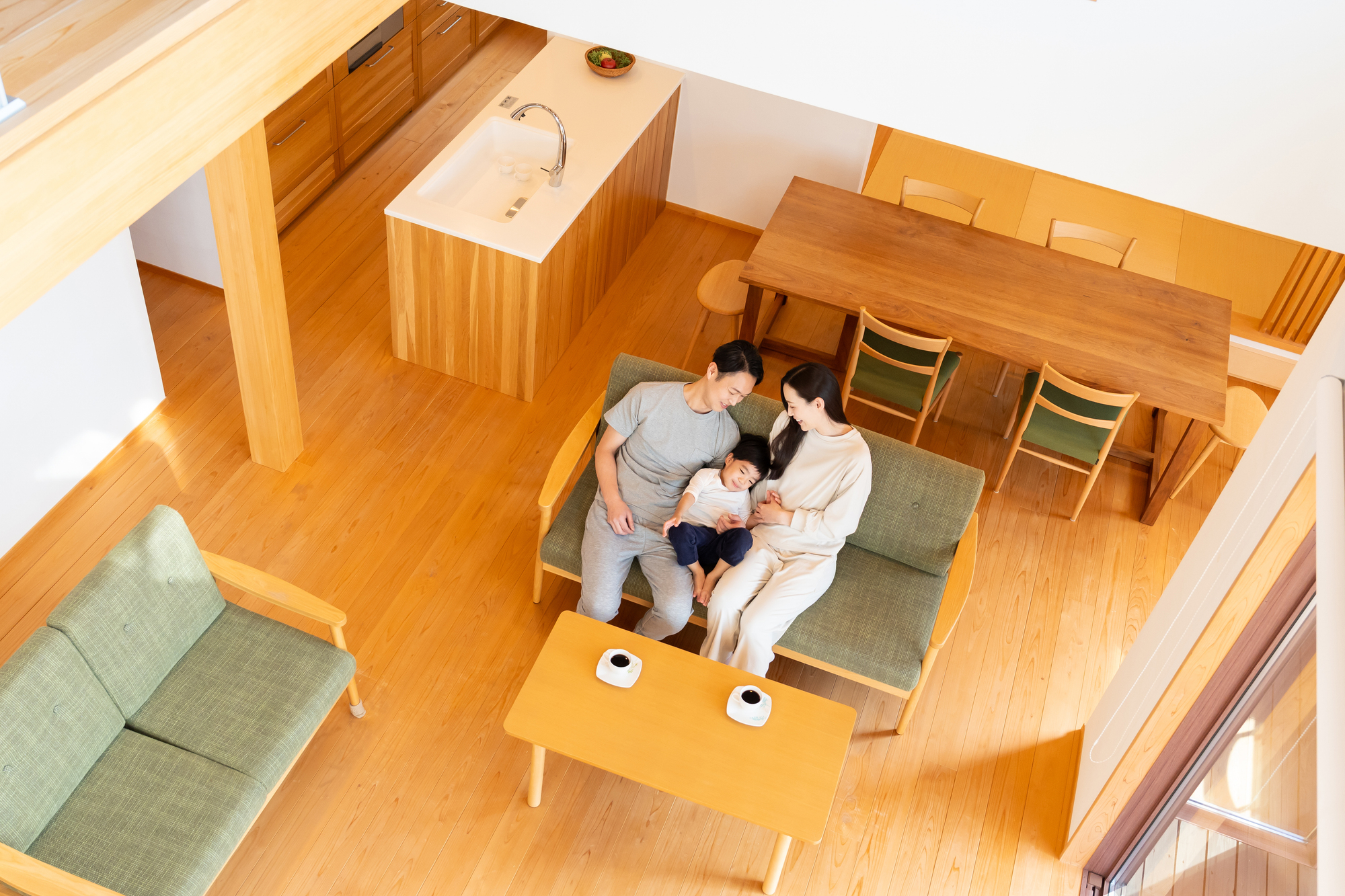 吹き抜けのリビング